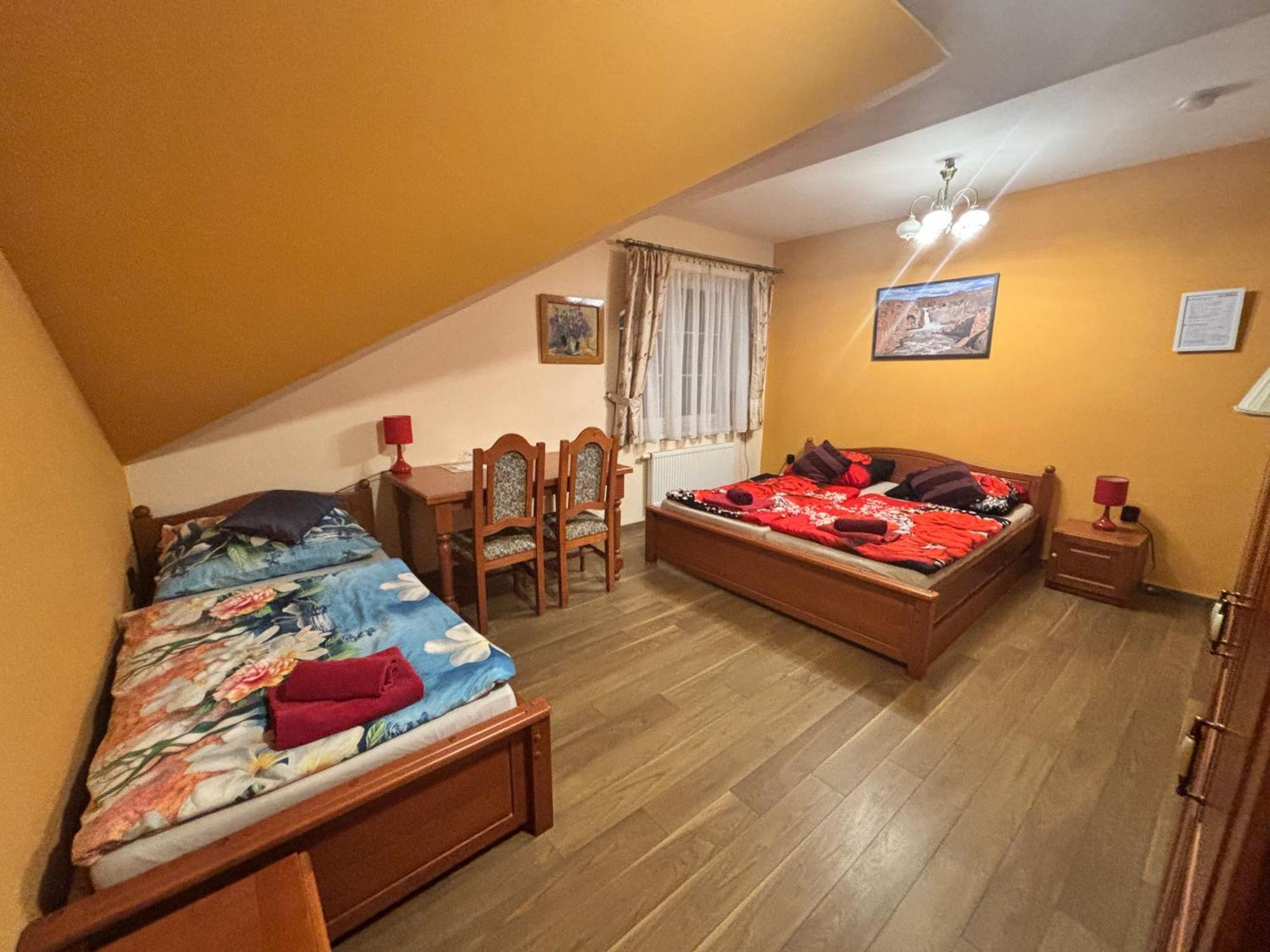 Zámeček Kaliště 3* Poddubí