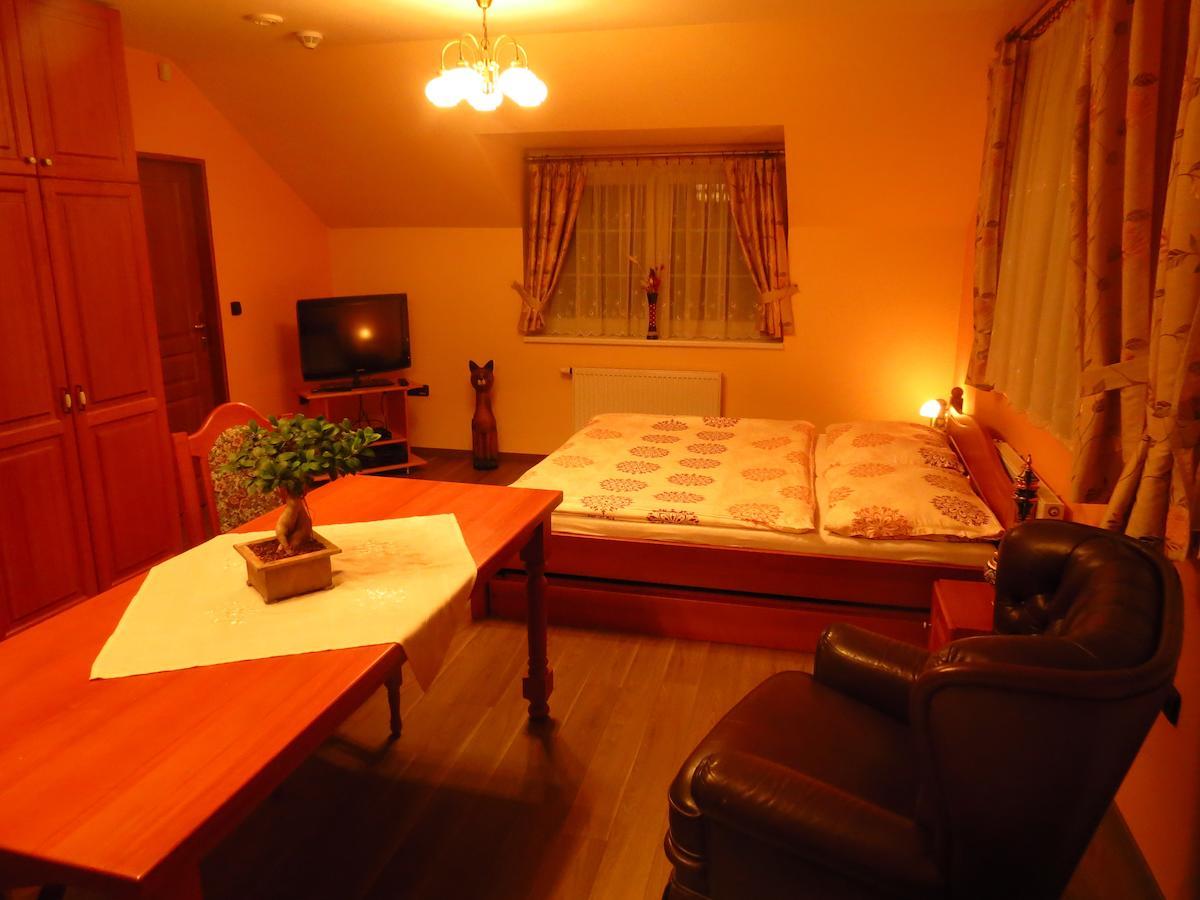Hotel Zámeček Kaliště Poddubí