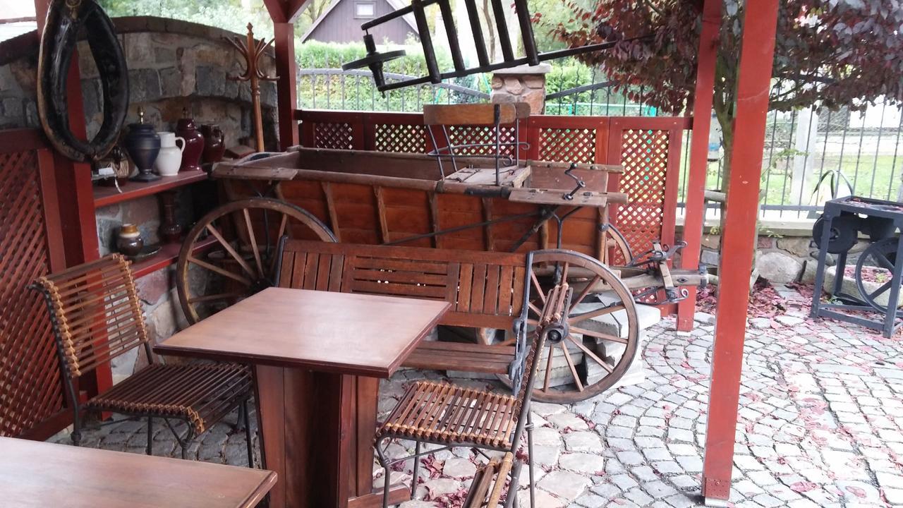 Zamecek Kaliste 3* Poddubi
